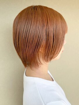 ミルヘアデザイン(mil hair design) ショートヘアー　ブラウンカラー　前髪カット　顔まわり　韓国風