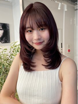 トリッカ シブヤ(TRICCA SHIBUYA) ミディアムレイヤー/簡単スタイリング/艶髪カラー顔周り髪質改善