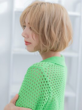 カバーヘア 上尾西口店(COVER HAIR) 金髪ハイトーン前下がりレイヤーショートボブc7上尾10代20代30代