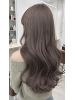 レス(Les.)&nbsp;ミディアムレイヤーバタフライカットハッシュカットダークグレー