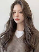 エーヴ&nbsp;シアーベージュ×ゆる巻きロング 韓国風