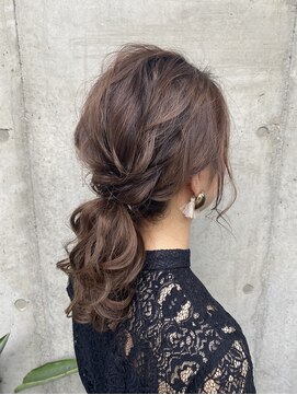 プランツヘアー 結婚式ヘアアレンジ　お出かけヘア博多美容室