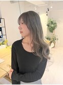 シルバーグレージュ