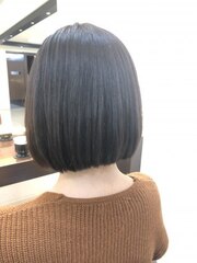 髪に優しい艶ストレート