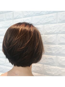 ワンピース(ONE PEACE) 艶髪×ハイライト