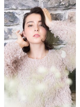 資生堂シンボリックサロン・アルベール カラー/白髪染め/白髪ぼかし/髪質改善/ハイライト［ふじみ野］