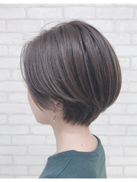 アビリタ(abilita) ハンサムショート×大人デザインカラー