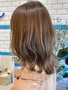 シー バイ ロンド 新宿(Sea by Lond) 【藤原三知代】デザインカラーヌードベージュ