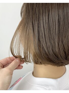 リグフクオカ(L.I.G fukuoka) 【L.I.G fukuoka】ショートボブ×インナーカラー