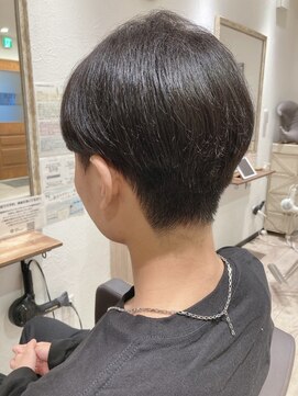 リフ(RIFF) センター分けマッシュ