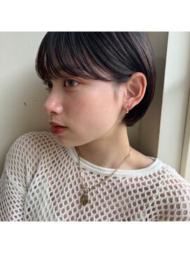 ガーデン オオタカノモリ(garden otakanomori) 透明感暗髪×束感ショート×シースルーバング×フレンチガーリ－