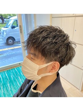 ラッシュ ポエ(rush po'e) パーマ風スタイリング