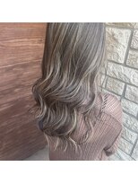 ヘアビータ 松前店(HAIR vita)&nbsp;【vita/ren】ロング×ハイライトカラー