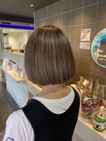 ブルーバイブレーション BlueVibration&nbsp;白髪活かし馴染ませハイライトカラー