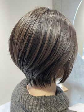 リム 南浦和(Lim) ハイライト/インナーカラー/白髪ぼかし/縮毛矯正/ショート
