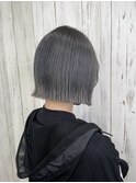 ダークグレー+切りっぱなしボブ
