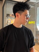 アップバング　スパイキーショート　ツーブロック　10代20代