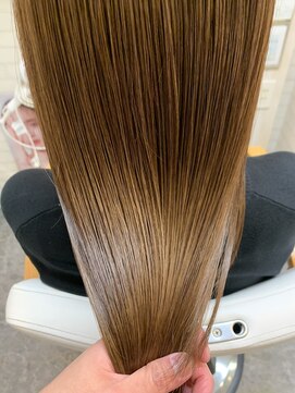 ロマンヤカタ ファース(ROMAN YAKATA fars) 髪質改善　プレミアムカラー　艶髪イルミナカラー@田代12/18