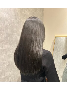 ヘルツ(Hz) オリーブブラック