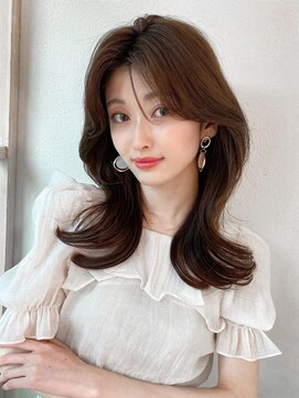 ラルユー 金山(LallYou) 外ハネが叶える抜け感のある大人ヘア