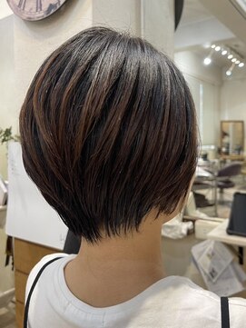 ヒラソル(girasol) コンパクトショート／ナチュラルブラウンカラー／水素カラー