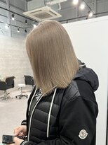 ヴィア 京都烏丸(Via)&nbsp;くすみベージュ/ミルクティーグレージュ/ハイトーン/髪質改善