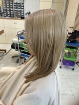 メルサ(Merusa)&nbsp;ハイトーンカラーフロントレイヤーカット