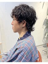 コンビネーション(combination)&nbsp;シャドウパーママッシュウルフパーマ波巻きパーマツーブロック