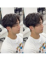 ブライト(BRIGHT)&nbsp;センターパート　波巻きスパイラルパーマ