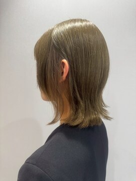 ルシードスタイルレーヴ(LUCIDO STYLE REVE) 【長野市/東和田】外ハネボブ/オリーブカラー/似合わせカット