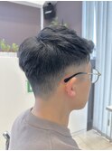 センターパートウルフカットツイストスパイラルパーマゆるめ黒髪