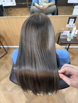 ヒョンミョン ライズ バイ レボ 綾瀬店(hyon myon/RISE by REVO)&nbsp;髪質改善カラーメテオカラー使用透明感グレージュ
