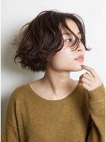 シロ(SiLO) ＊襟足の短めで動きのあるショートボブ＊