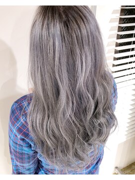 ダルシット(dulcet★★★) 【☆☆☆】個性的で可愛い★ホワイティーアッシュ★