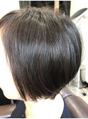 ショートボブ