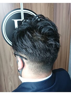 ディレクション(DIRECTION) メンズ・グラデーションショートカット