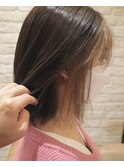 インナーカラー ミルクティーベージュ ロングボブ