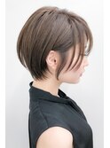 バニラくすみベージュ/ラベンダーミルクティーフェザーショート