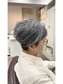 大人60代のグレイヘア～Short.ver