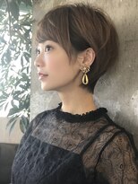 ロビー 表参道(ROBBY)&nbsp;分け目なしマッシュショート/30代/40代/前髪あり/耳かけ
