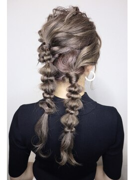 オウル(owl) ヘアアレンジ