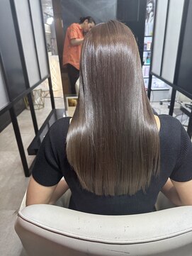 モノ アンド イニ(Mono & inni) 髪質改善ピコトリートメント