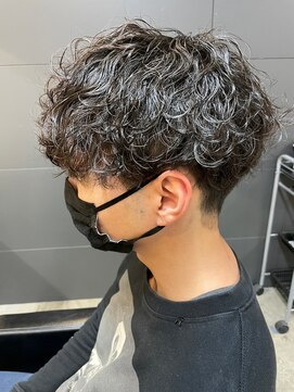 ニアウ 太田店(Niau) 波巻きパーマツイストスパイラルパーママッシュメンズパーマ