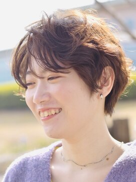 スイ(Sui) ショート/パーマ/ナチュラル/艶髪/Nドット