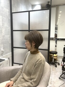 イーズ バイ インス(Yeeee.s by INCE) 白髪ぼかし/白髪改善カラー/ショート/透明感カラー/脱白髪染め