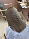 次のカラーに響きにくいアッシュミルクティーカラー