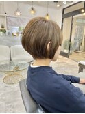 後頭部が可愛いショート