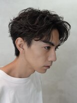 バイフィフス 原宿/表参道(by fifth)&nbsp;原宿シャドウパーマ大人メンズカットセンターパート30代