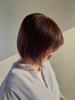 コモドルポ(comodo rupo)の写真/【宇部/駐車場完備◎】“上品な美しさ”をダメージレスで叶える!白髪をカバーしながら理想のカラーへ…♪