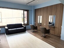 フリーナ(Frina)の雰囲気（大きな窓から自然光を取り入れ、明るく開放感があります☆）